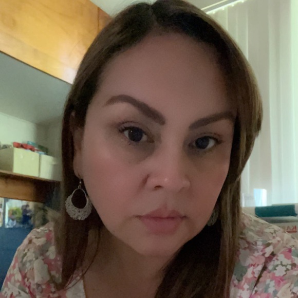 kathypinos1985